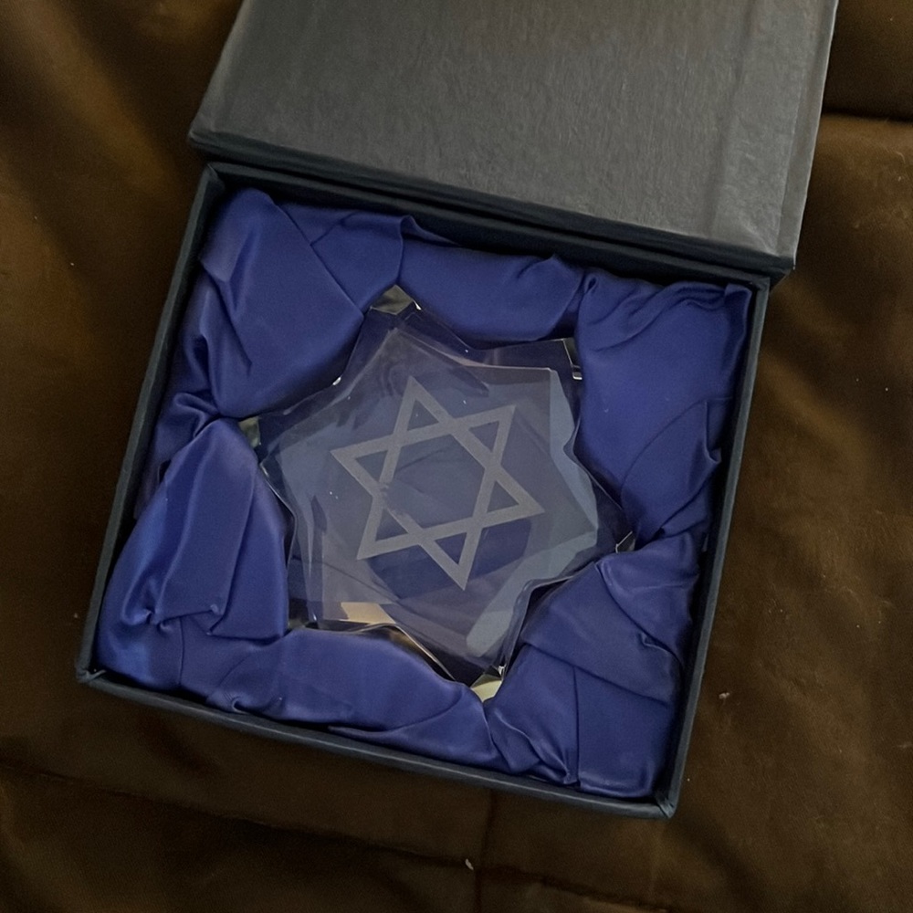 Glass Star of David Paperweight